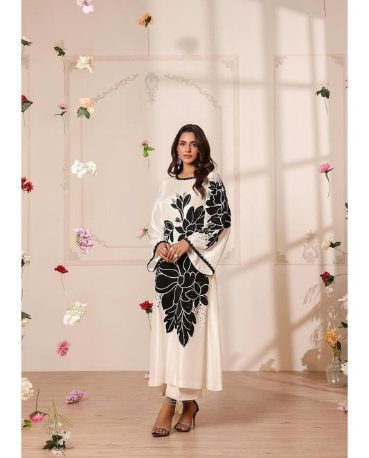 NOMI ANSARI Silk Collection