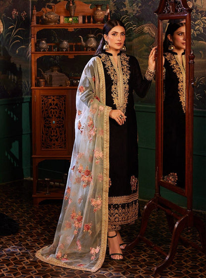 Zainab Chottani Velvet Collection