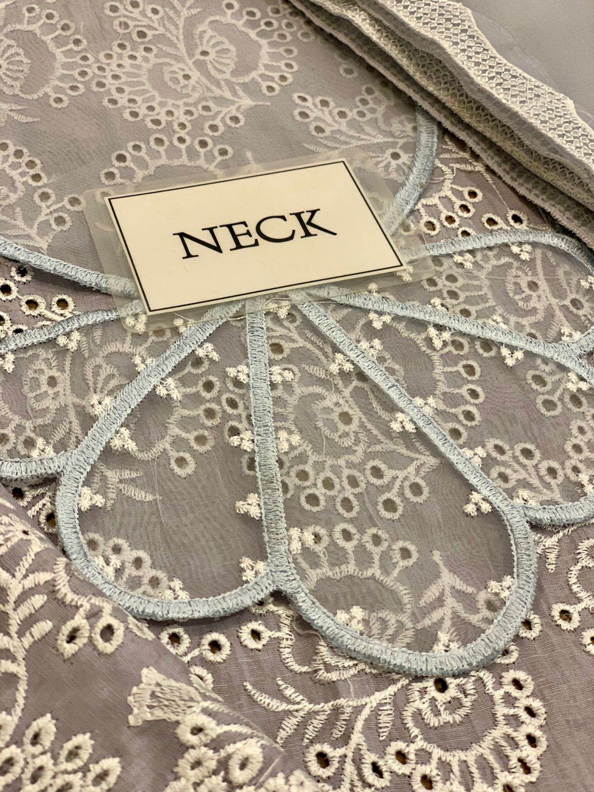 QALAMKAR LAWN COLLECTION