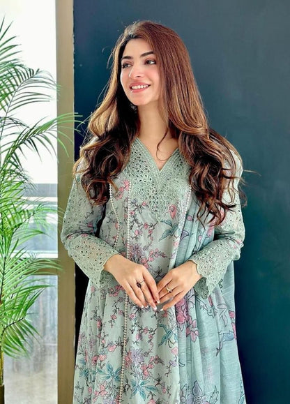 IZNIK Luxury Lawn Collection