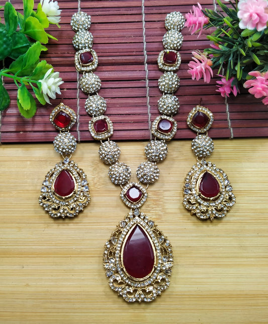 Necklace Set