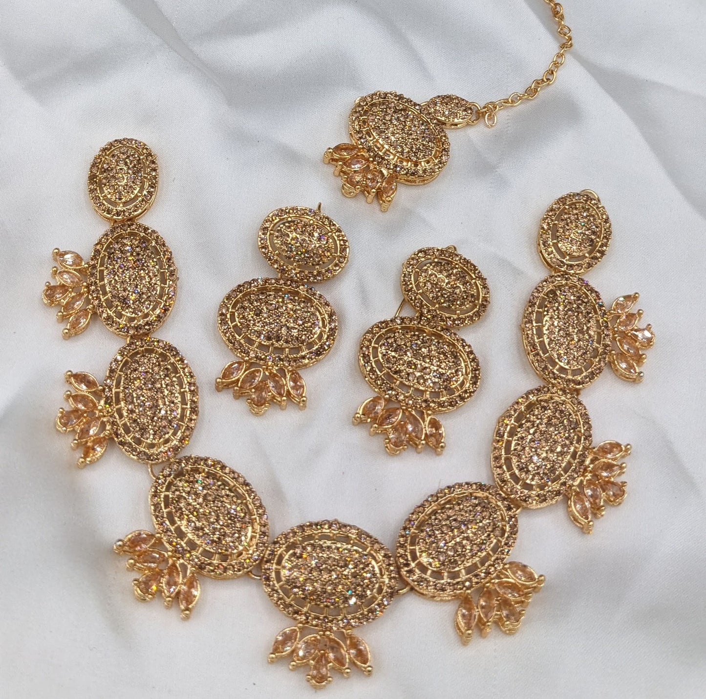 Necklace Set