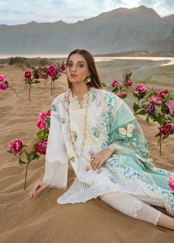 MUSHQ LAWN COLLECTION