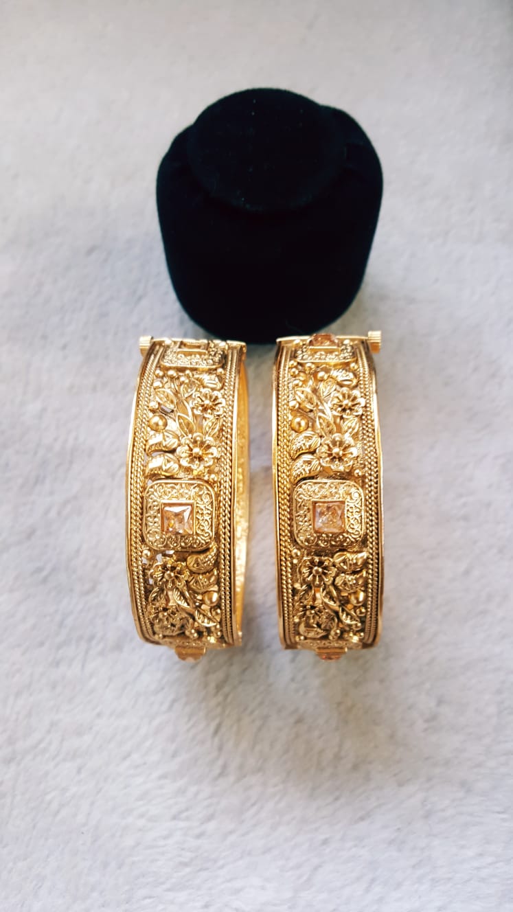 Bangles