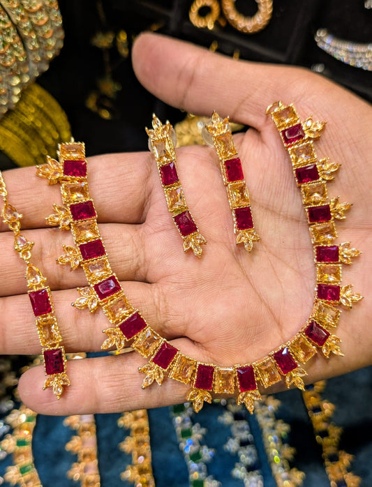 Necklace Set