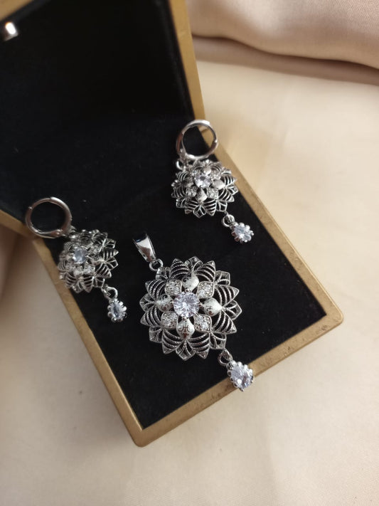 Locket Set