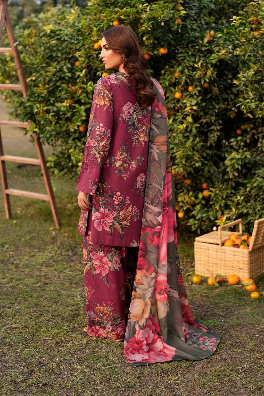 IZNIK LAWN COLLECTION