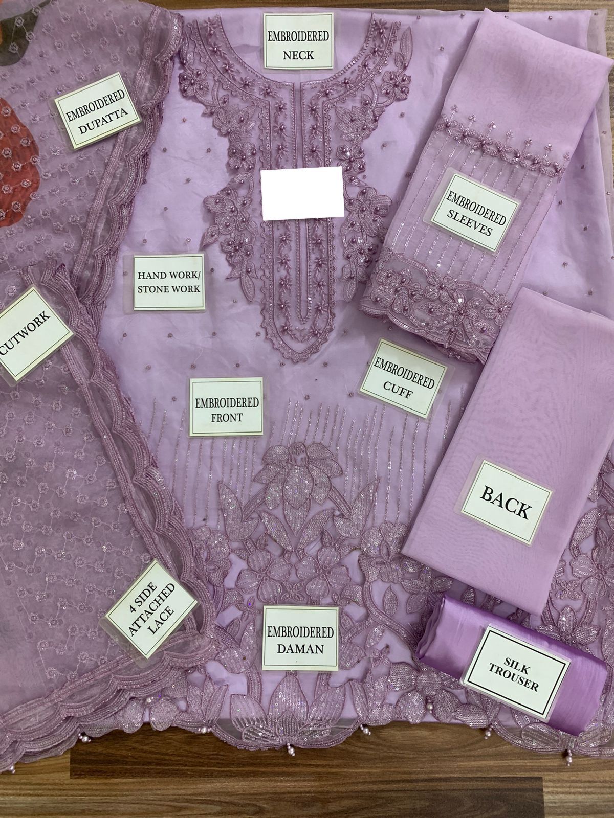 BAROQUE LUXURY FESTIVE COLLECTION
