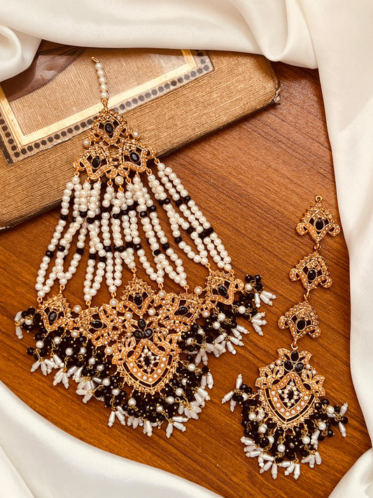 Necklace Set