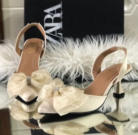 Zara Bow Tissue