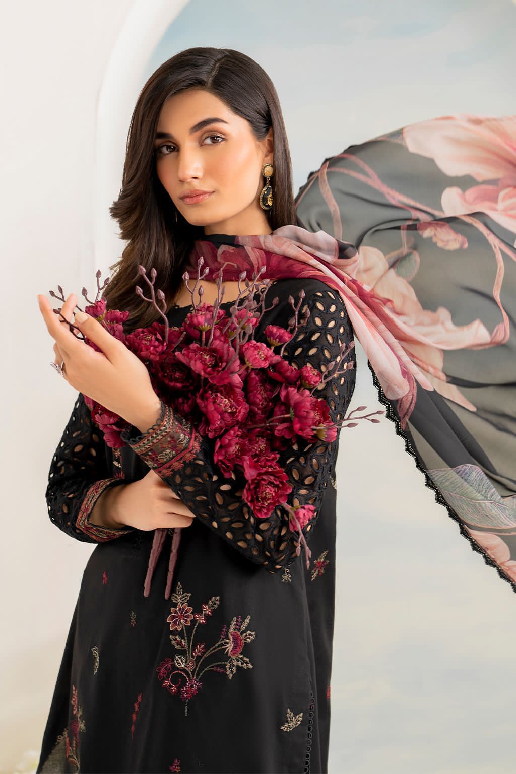 Iznik Lawn Collection