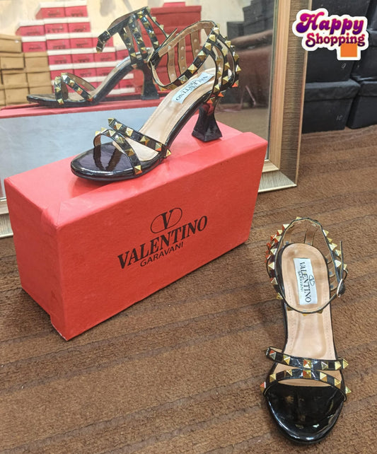 Valentino Heel