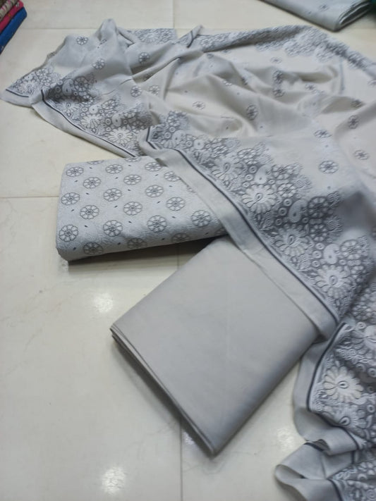 Wrinkle Freee Lawn By Lakhany