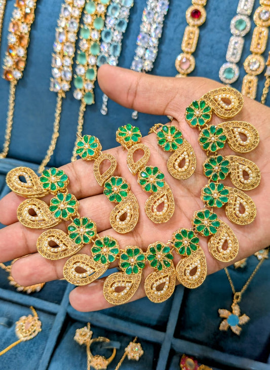 Necklace Set