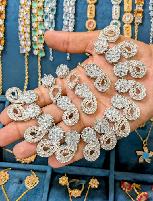 Necklace Set