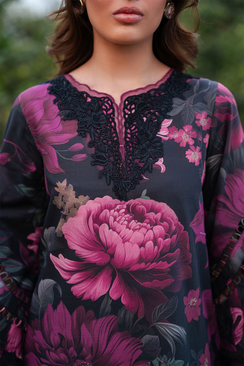 IZNIK LAWN COLLECTION