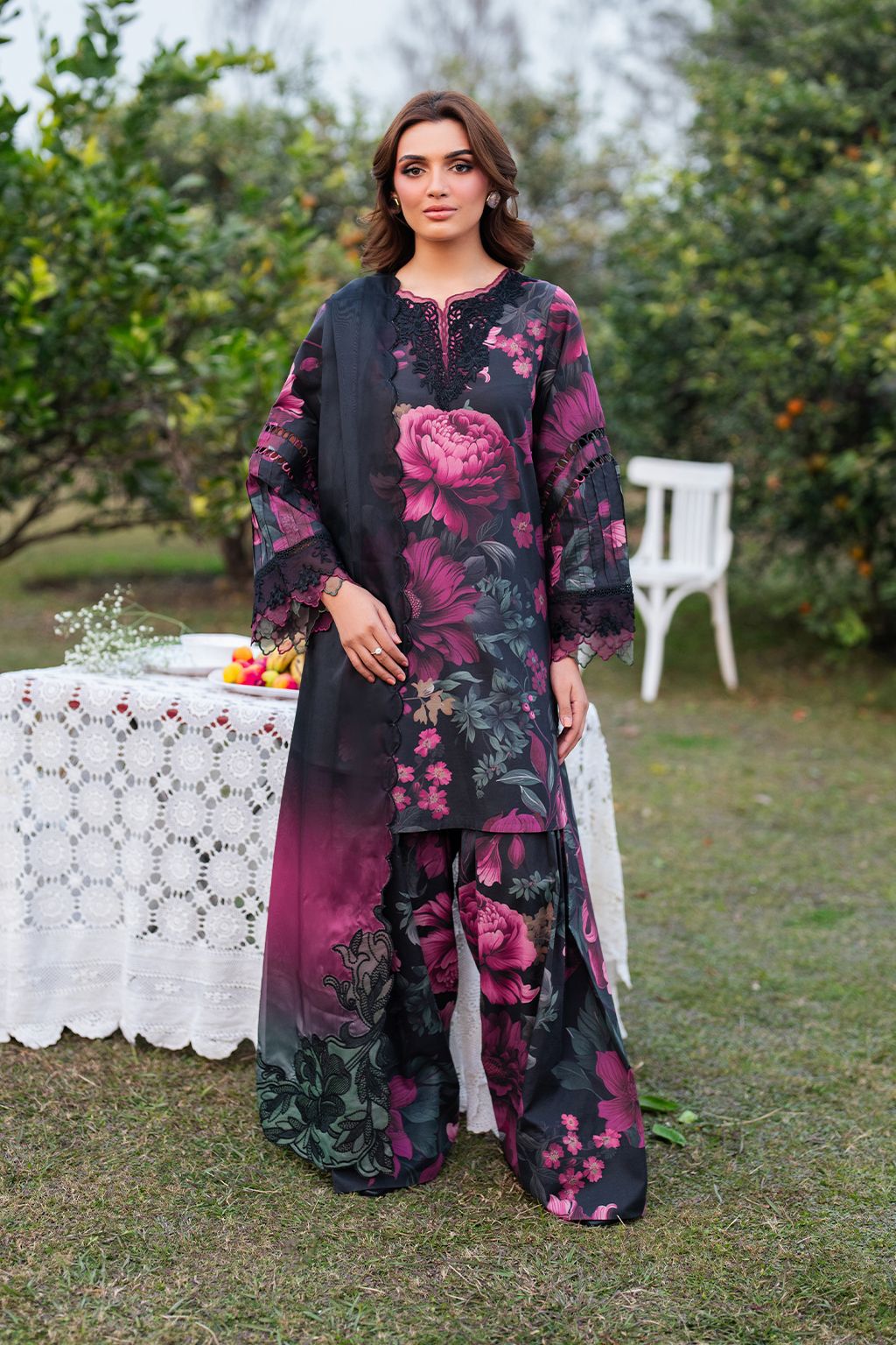 IZNIK LAWN COLLECTION