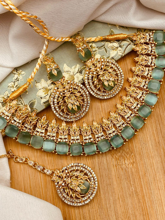 Necklace Set
