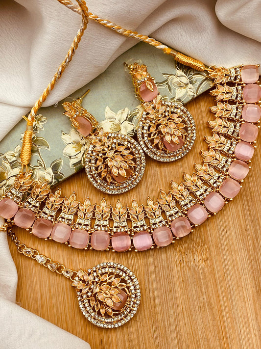 Necklace Set
