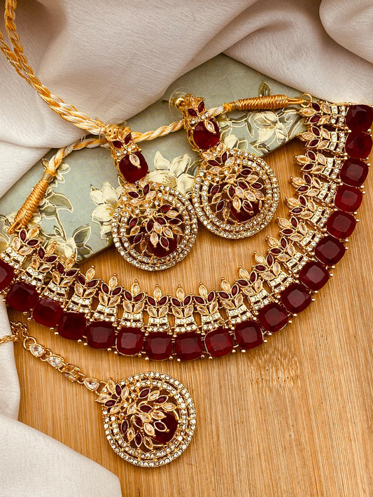 Necklace Set