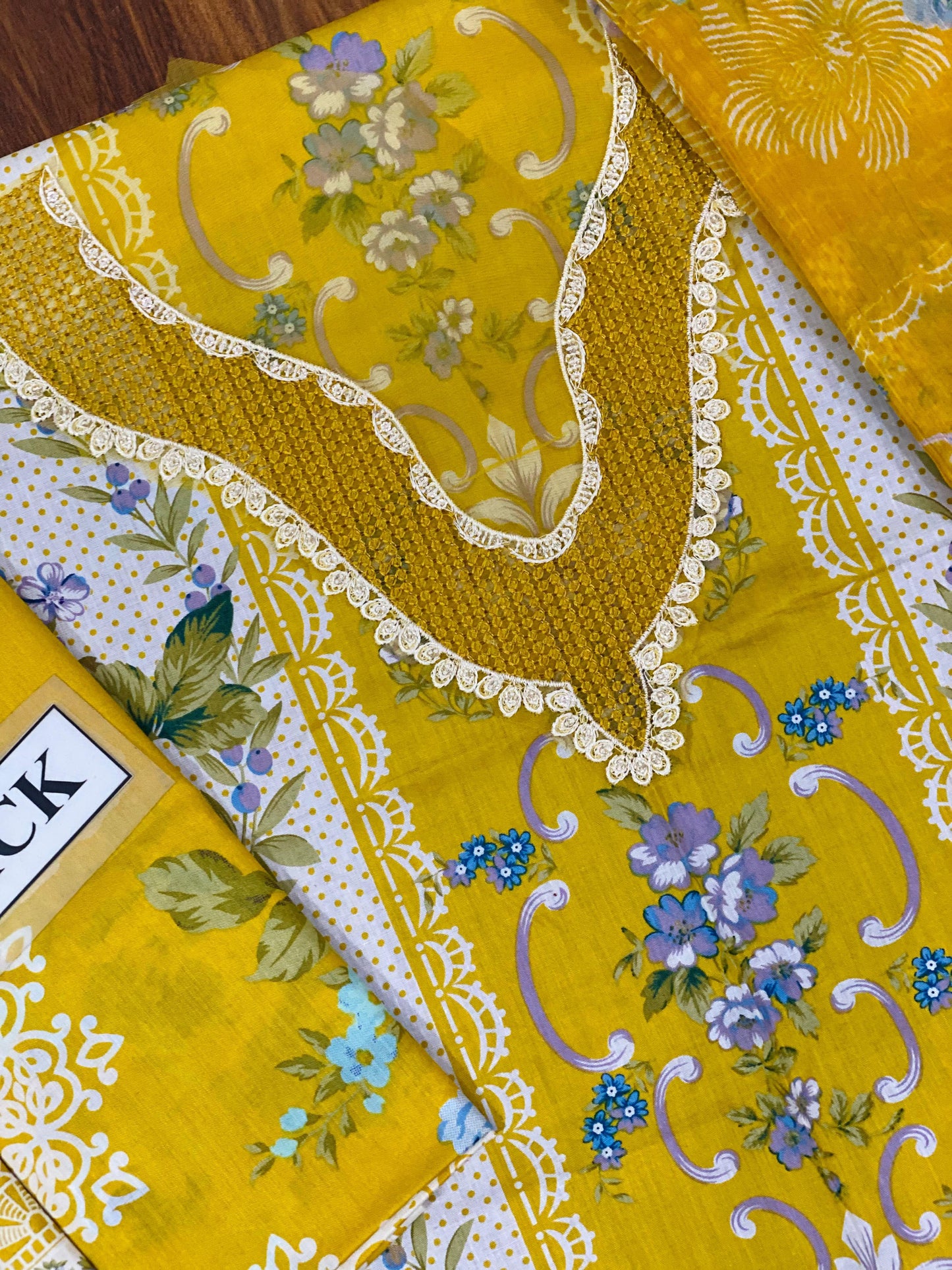 ELAF LAWN COLLECTION