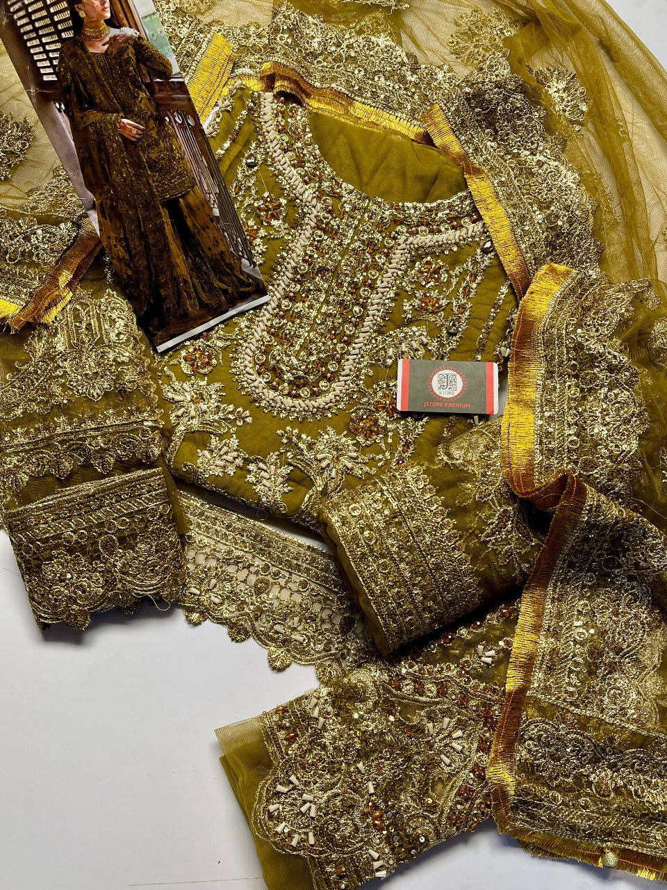 MEHNDI MAYON EDITION