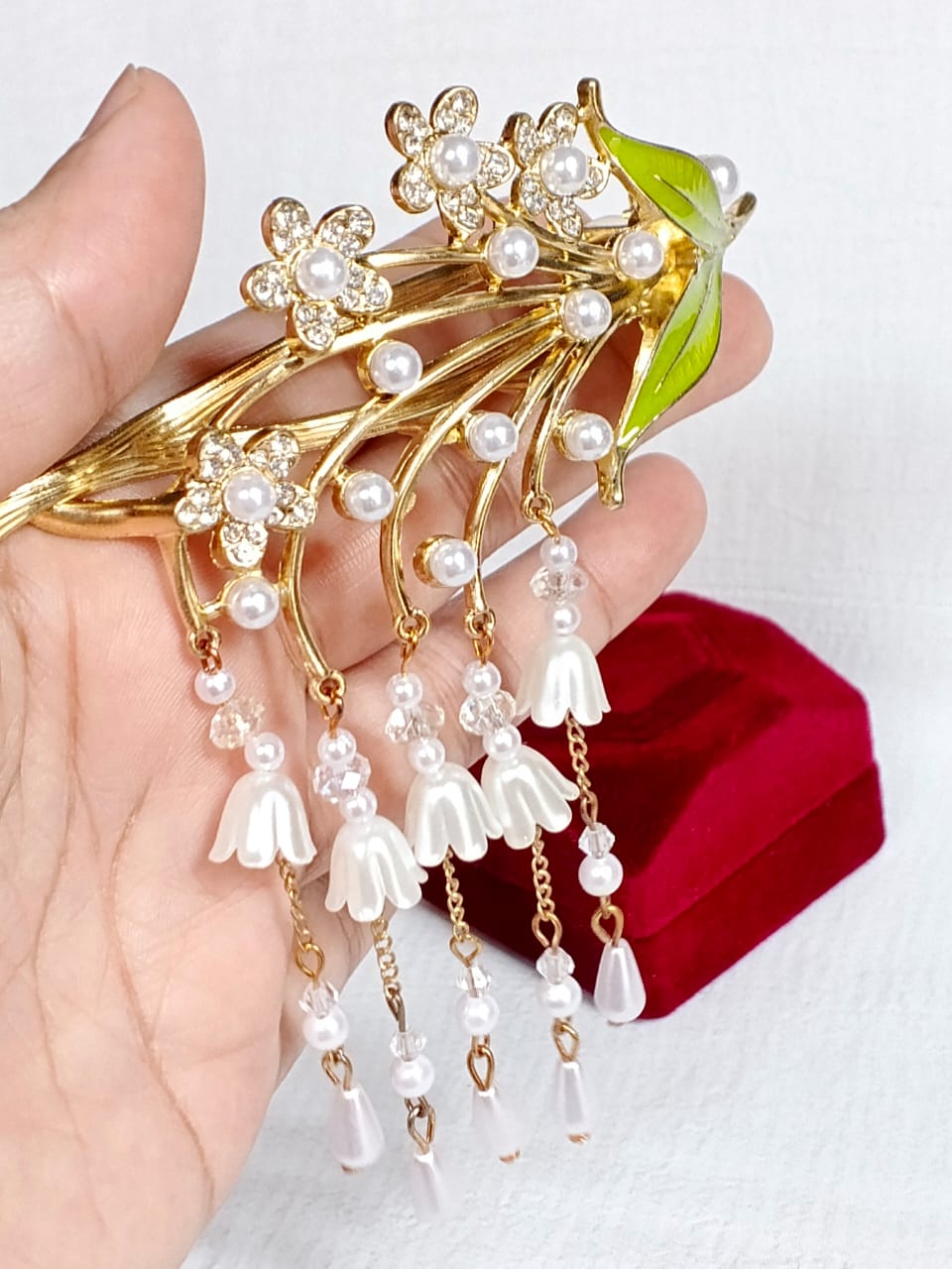 Hair clip