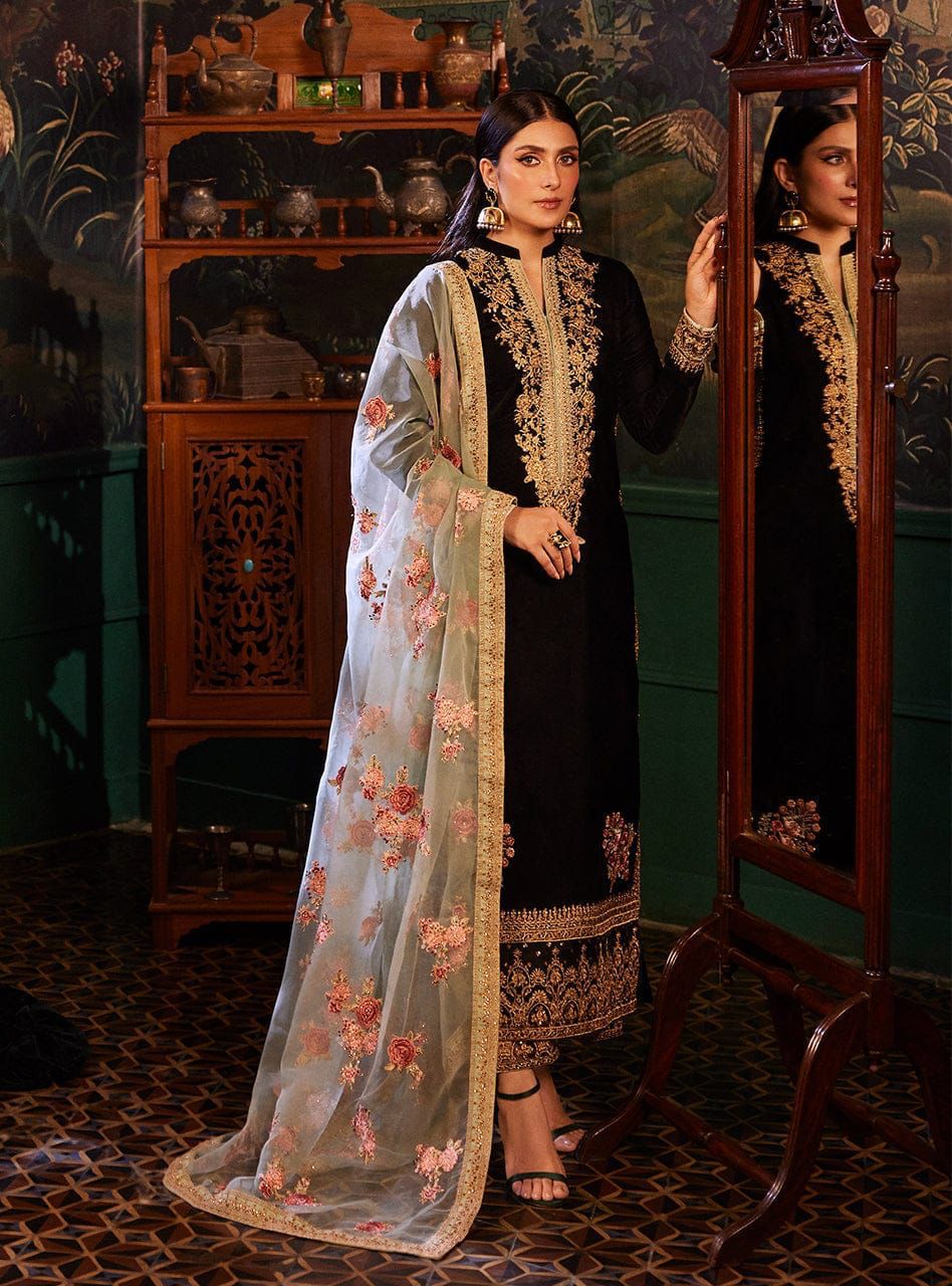 Zainab Chottani Velvet COLLECTION