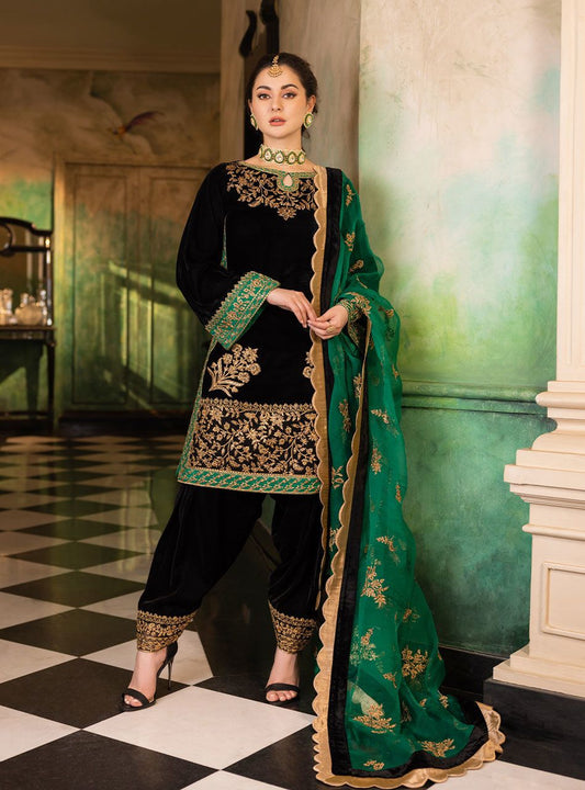 Zanaib Chottani Velvet Collection