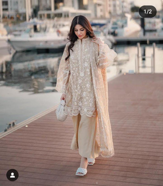 Zainab Chottani