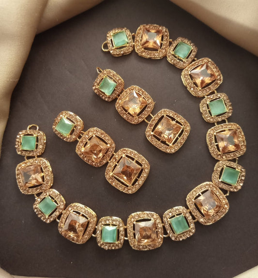 Necklace Set