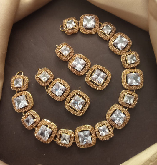 Necklace Set