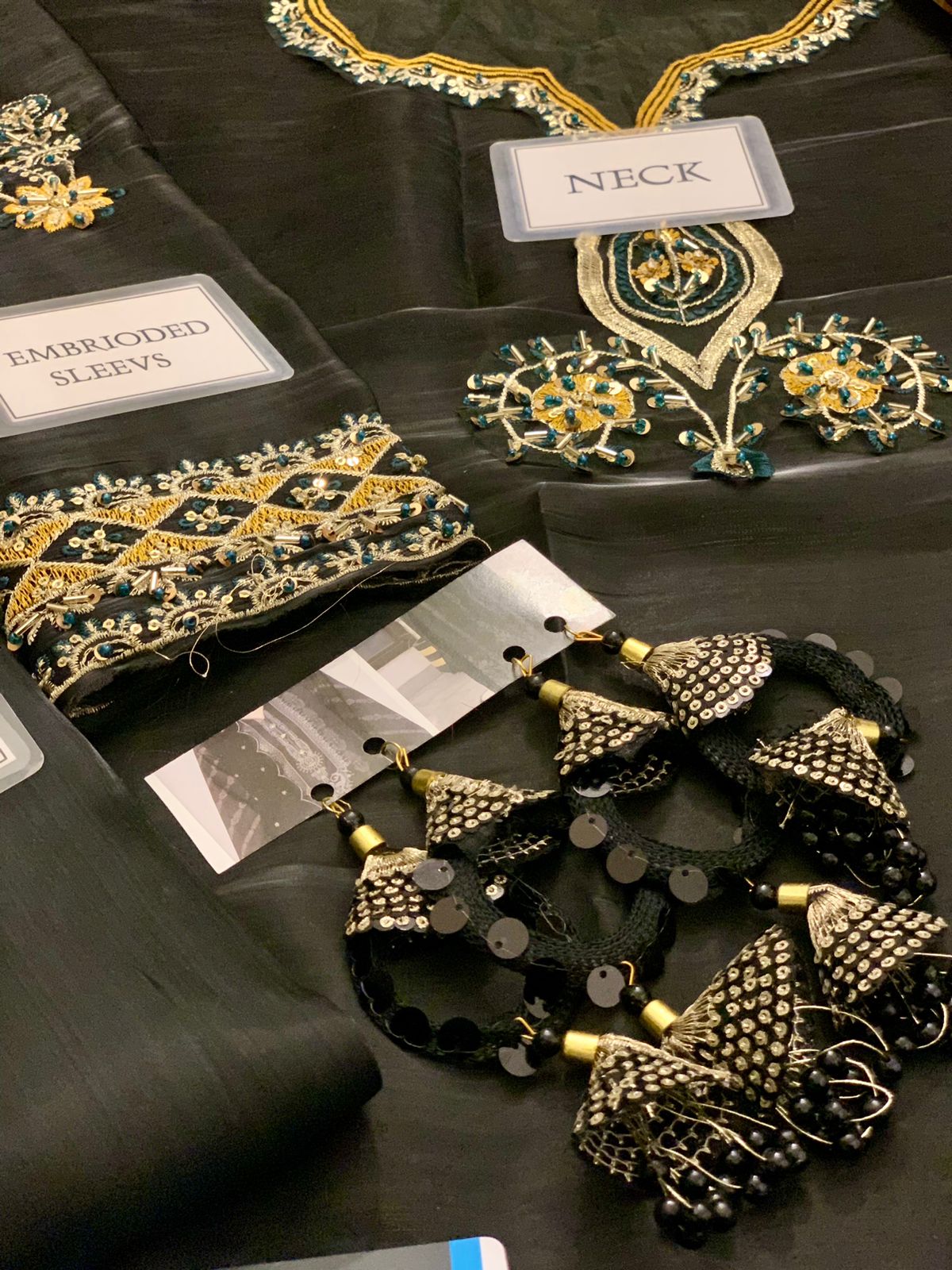 ELARA LUXURY COLLECTION
