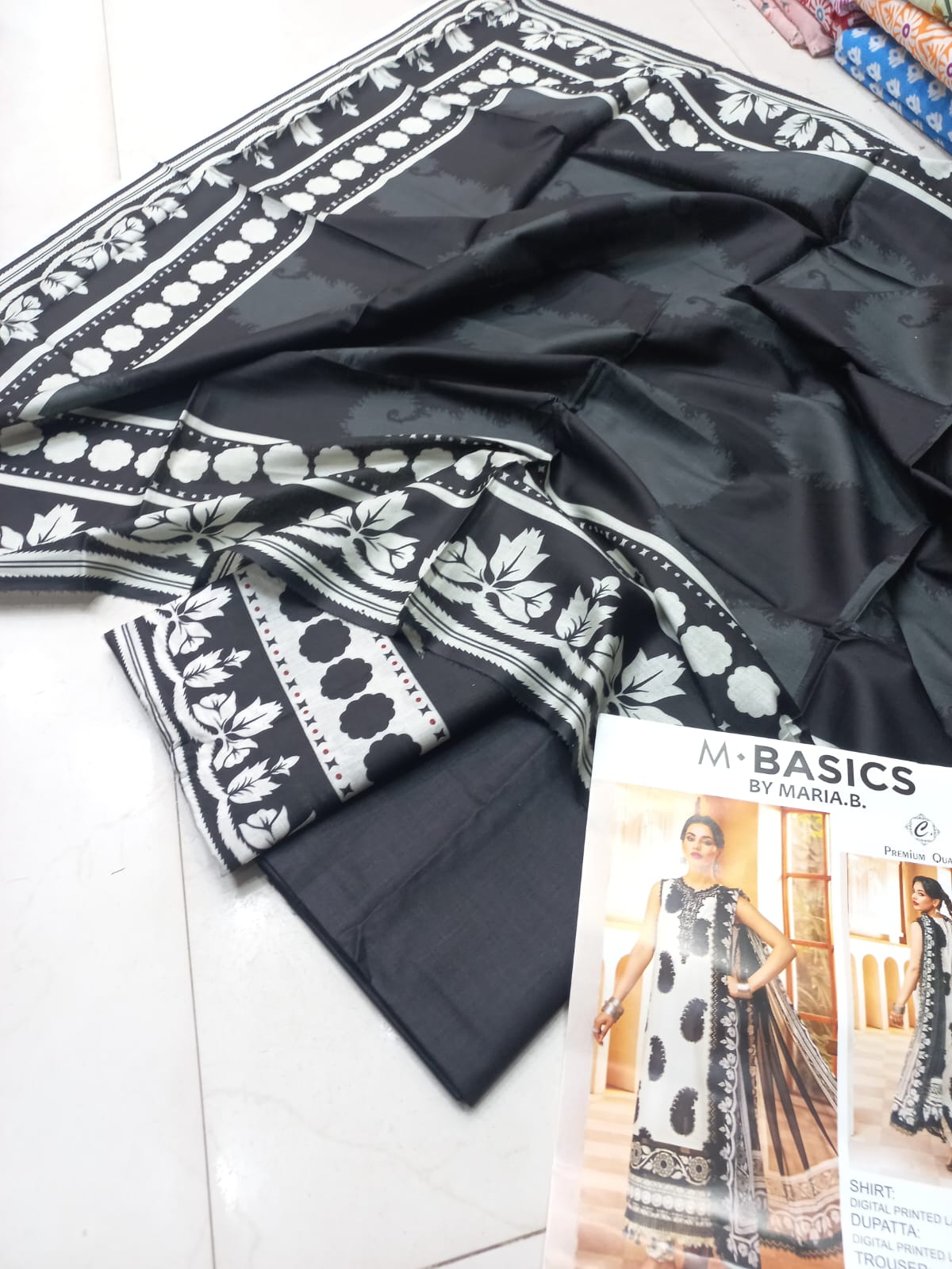 MARIA-B RAPLICA PRINTED SUIT WITH LAWN DUPATTA