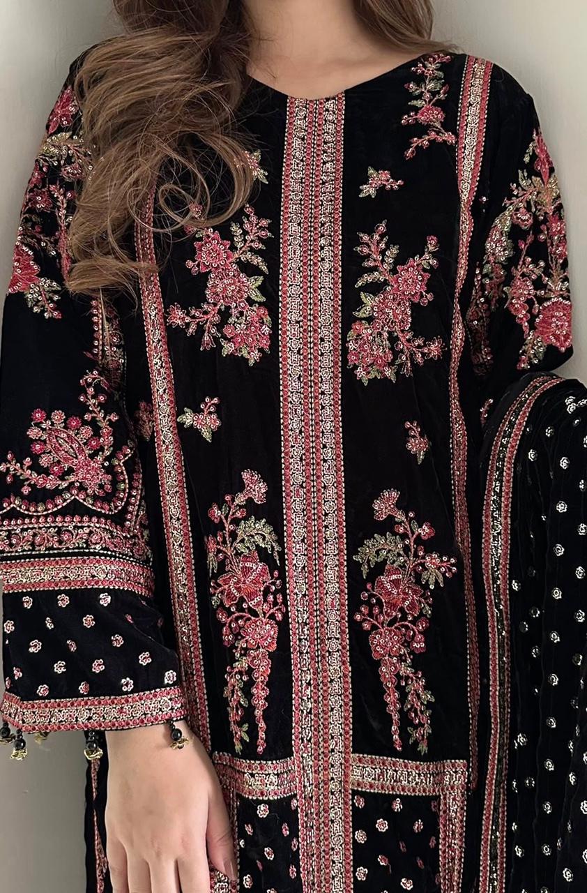 Aneela’s Chundri Lawn Collection