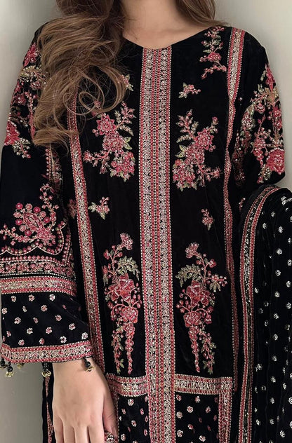 Aneela’s Chundri Lawn Collection