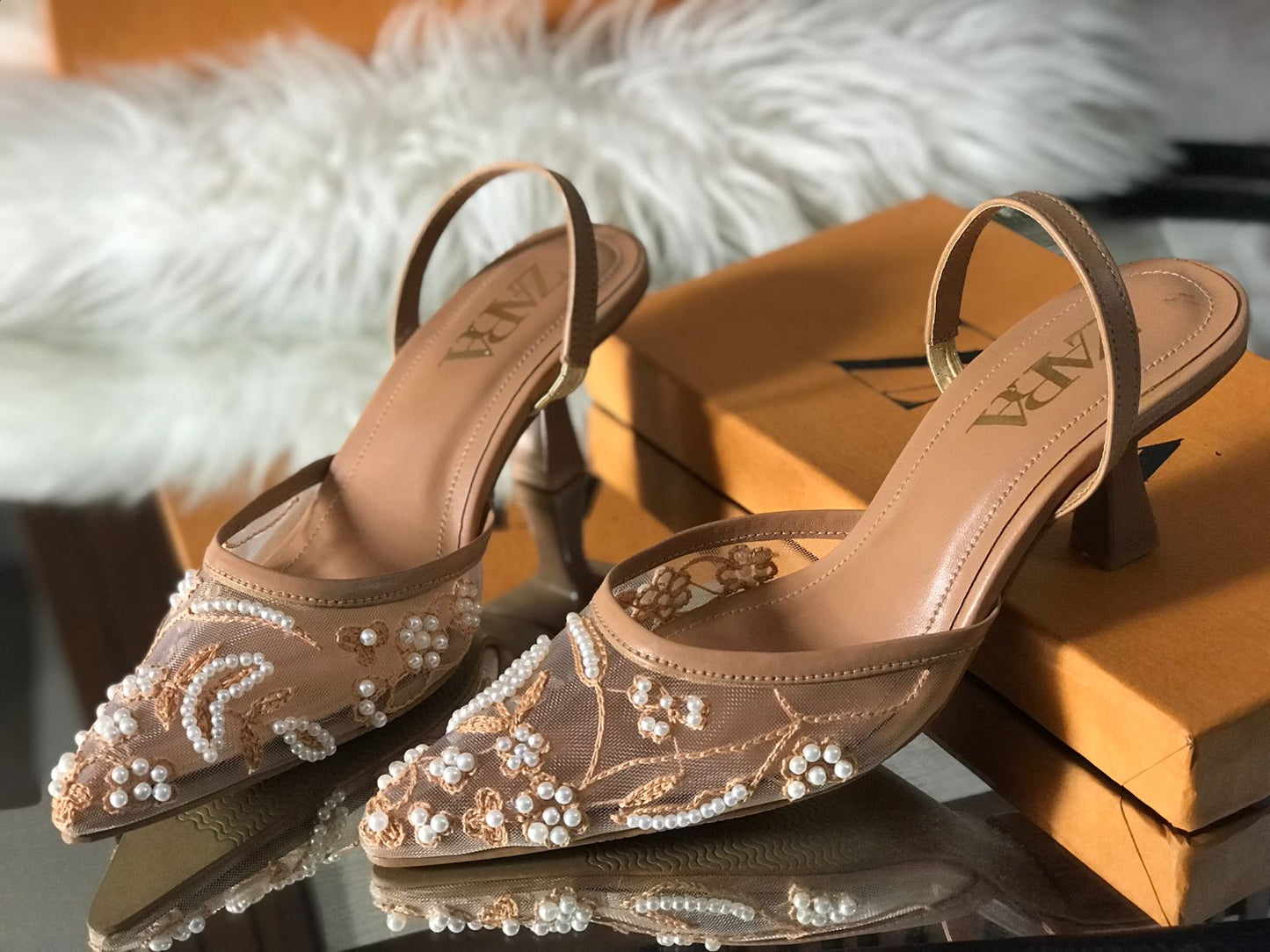 ZARA Net Heels