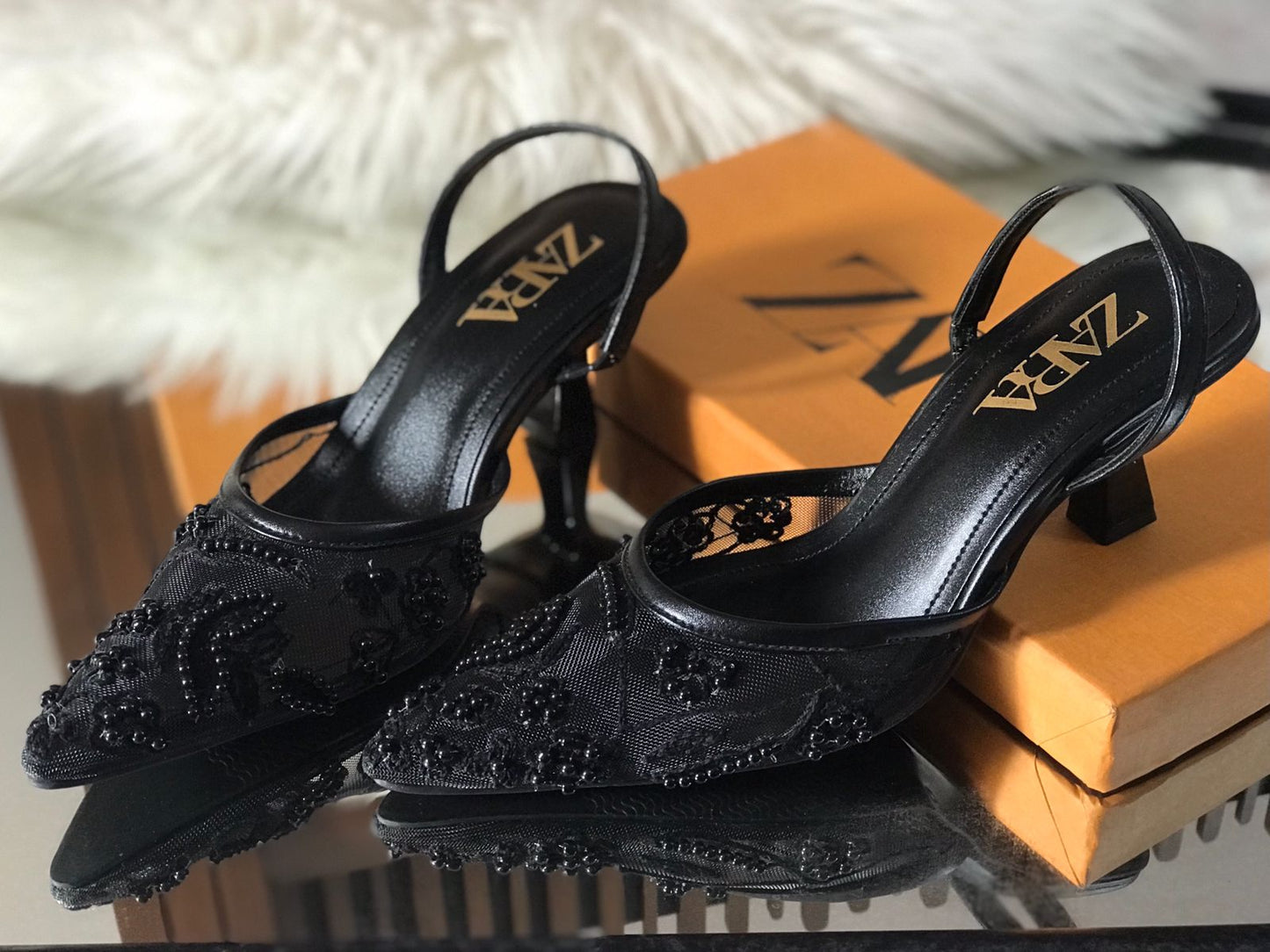ZARA Net Heels