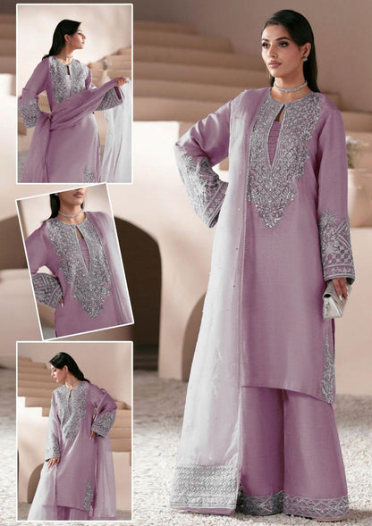 Ayesha Hoor