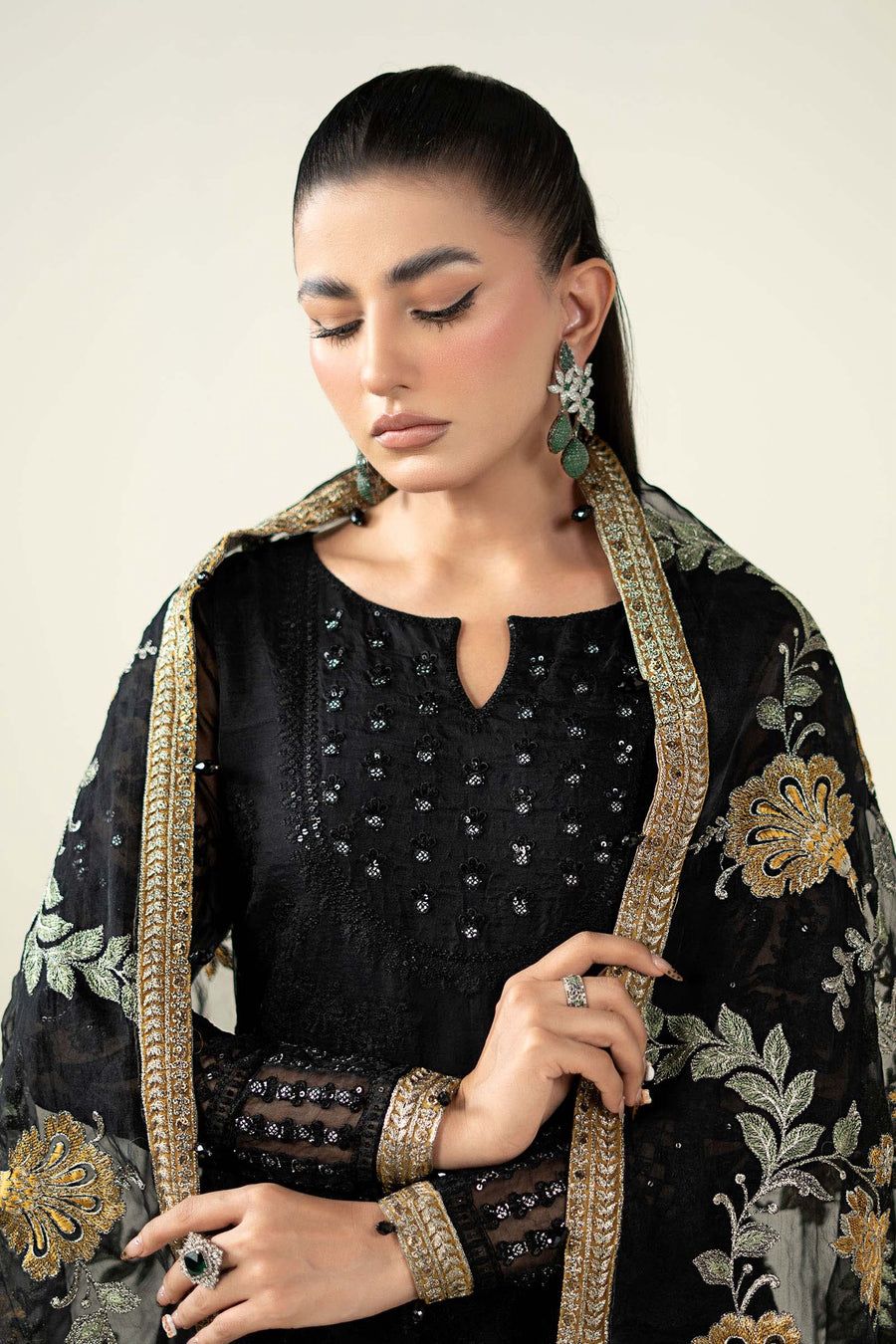 MARIA B LUXURY COLLECTION