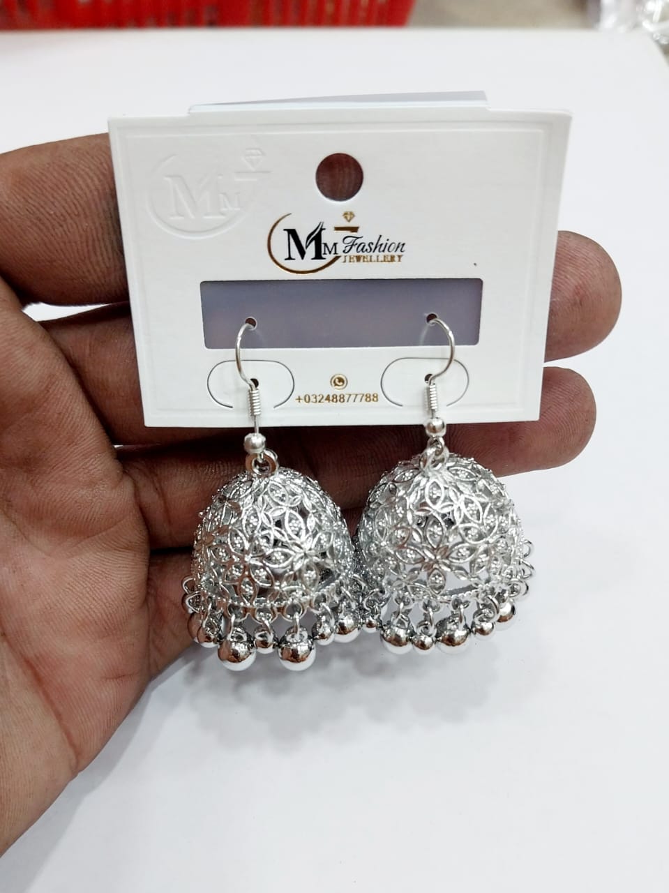 Jhumki
