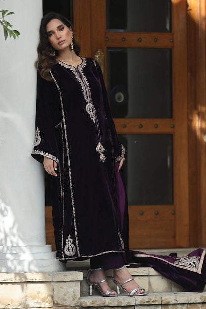 FARIDA HASSAN Luxury Velvet