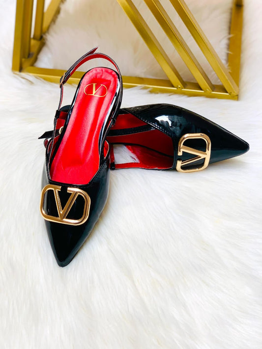 Valentino Flat