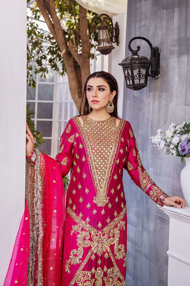 NAMEERA BY FAROOQ