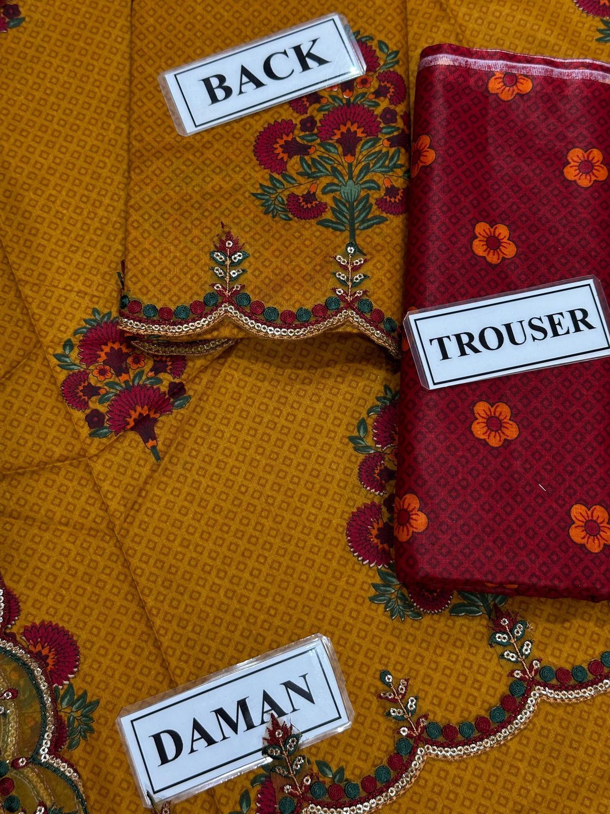 IZNIK LAWN COLLECTION