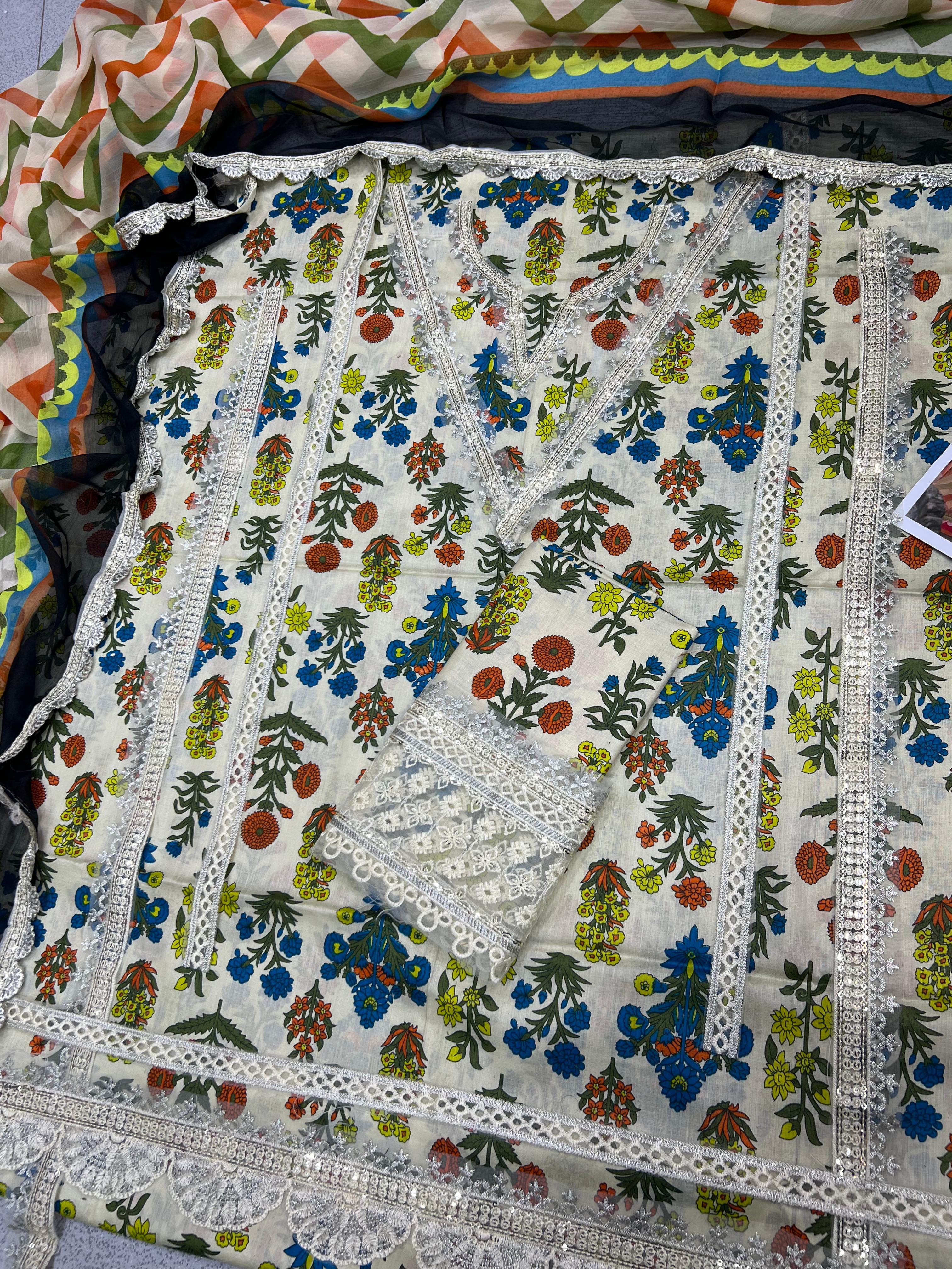 Maria-B Lawn With Chiffon Dupatta