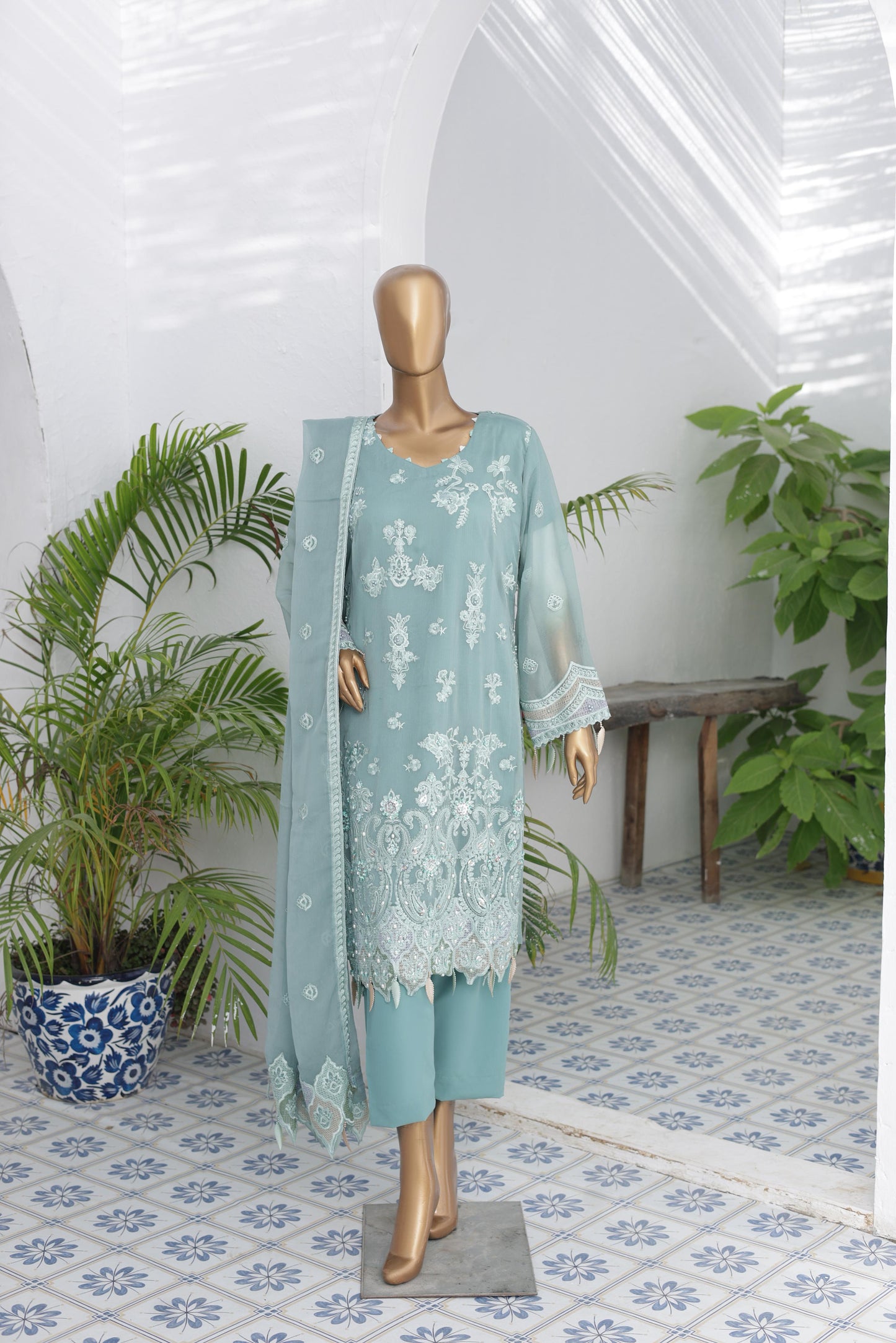 HUSN-E-SUROSHI