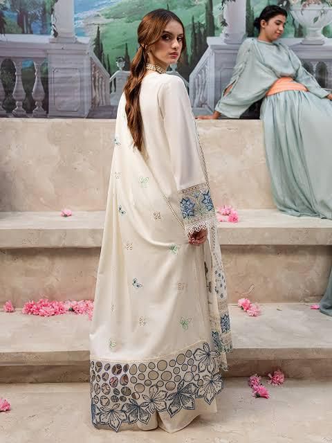 Jazmin Cotton Lawn