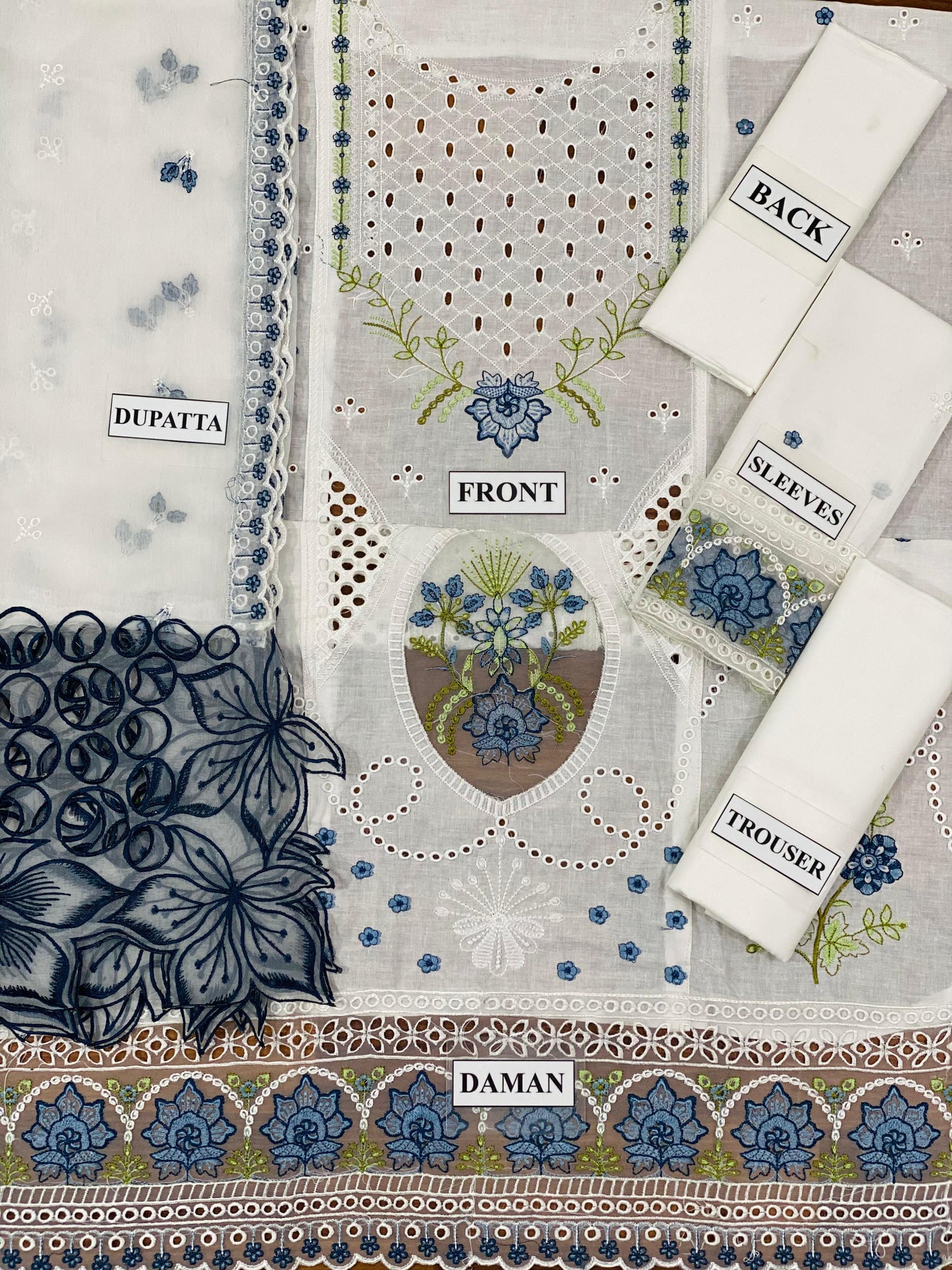 Jazmin Cotton Lawn