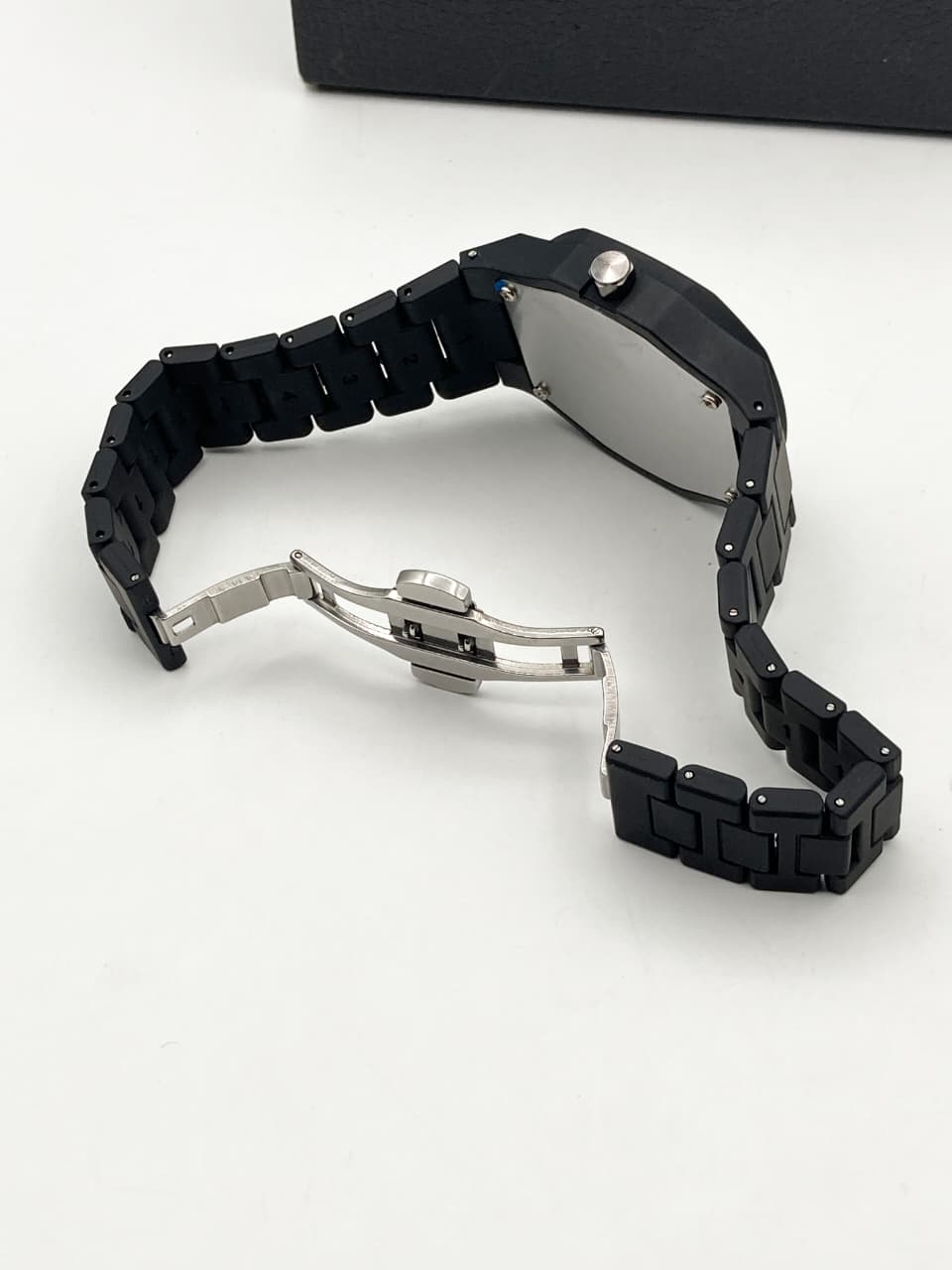 Aura Watch